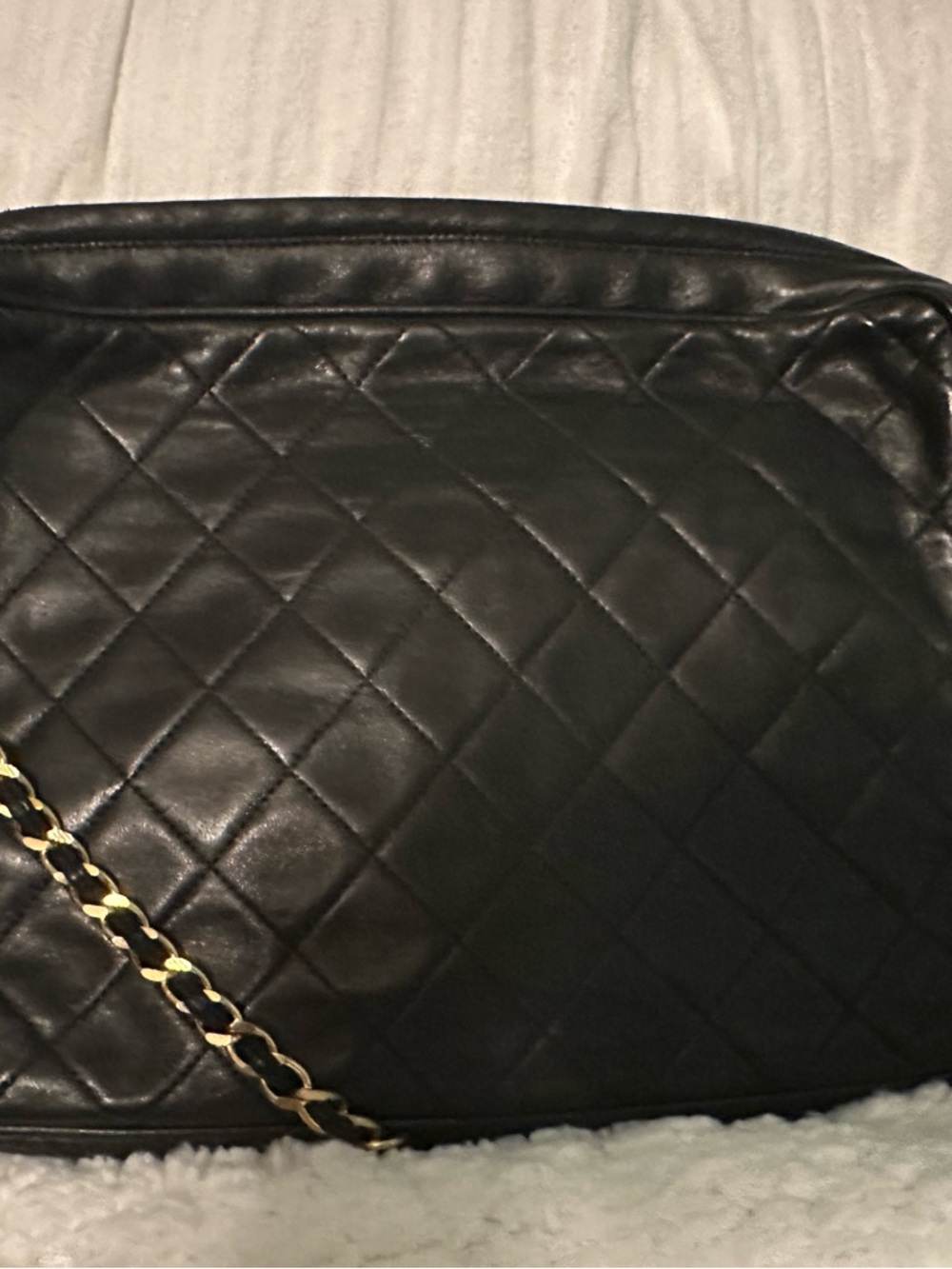Chanel Black Quilted Shoulder Bag with Gold Chain & Tassel - Picture 3 of 6